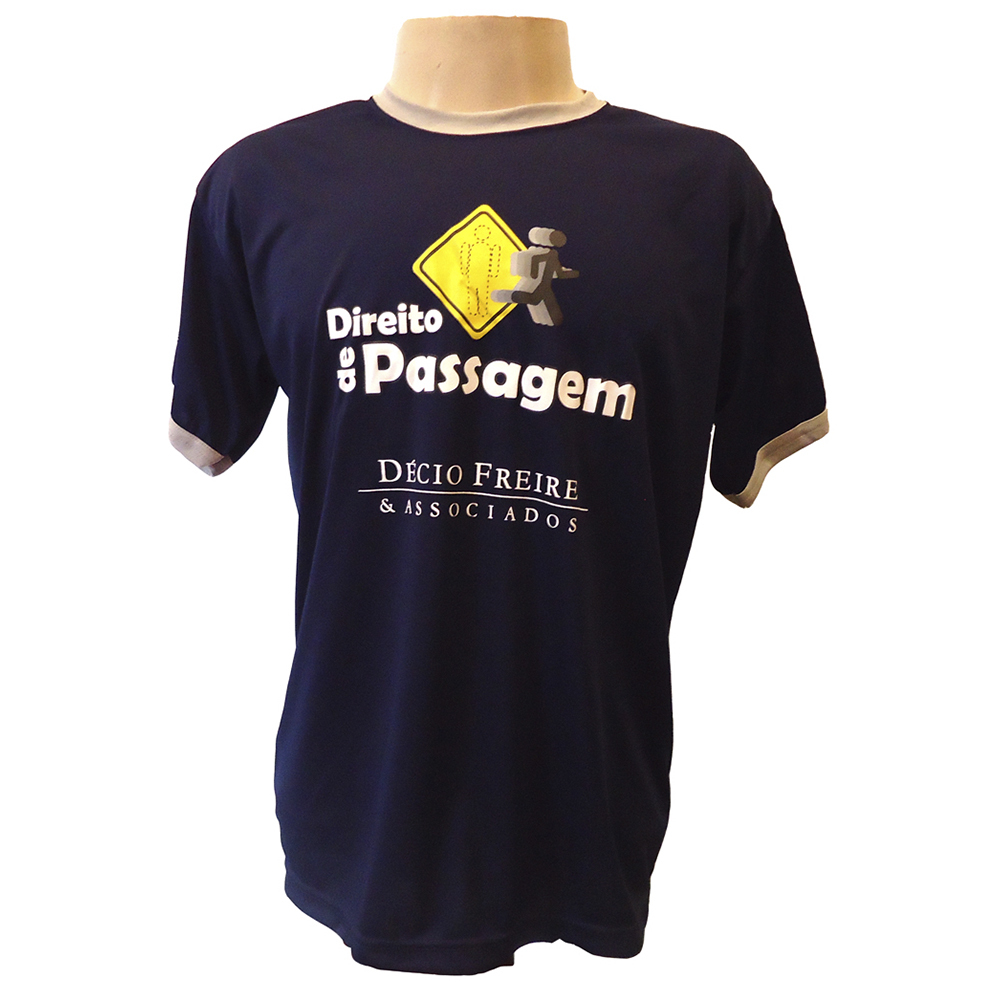 Camiseta em Malha Dry Fit