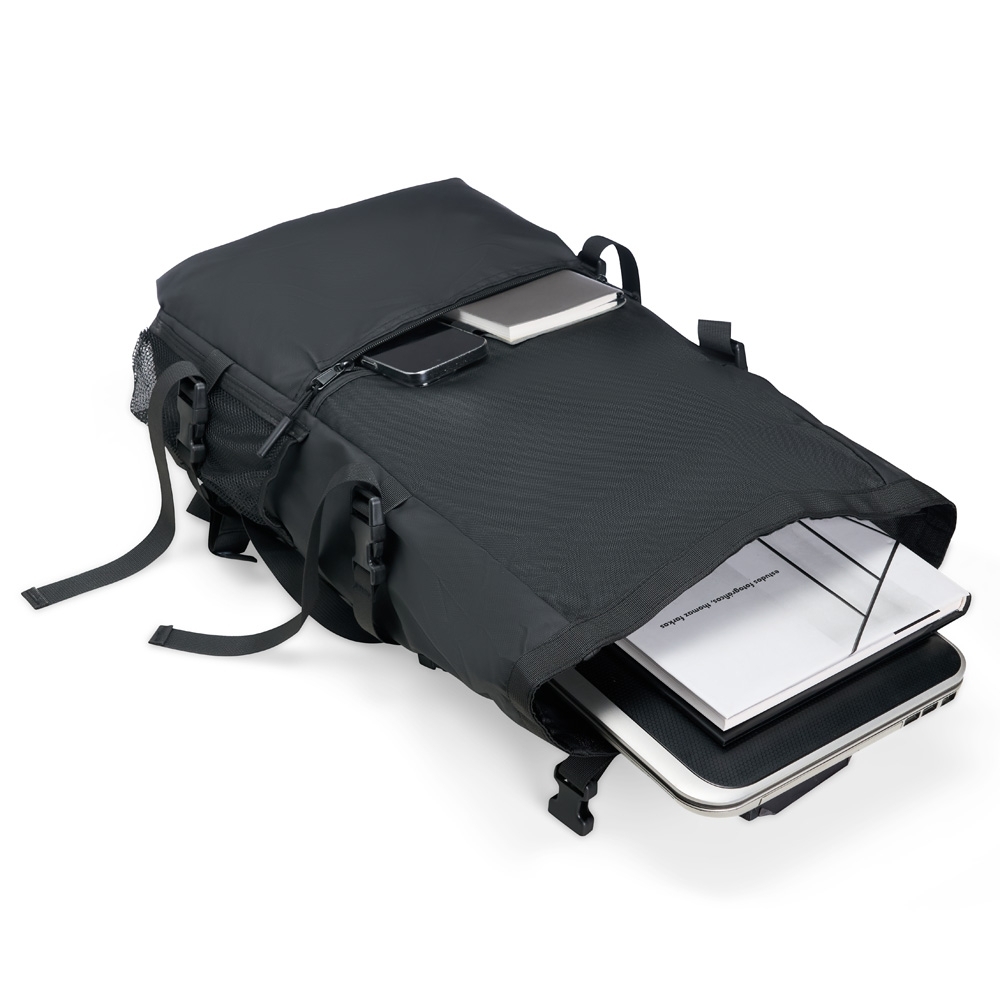 Mochila de Couro Sintético